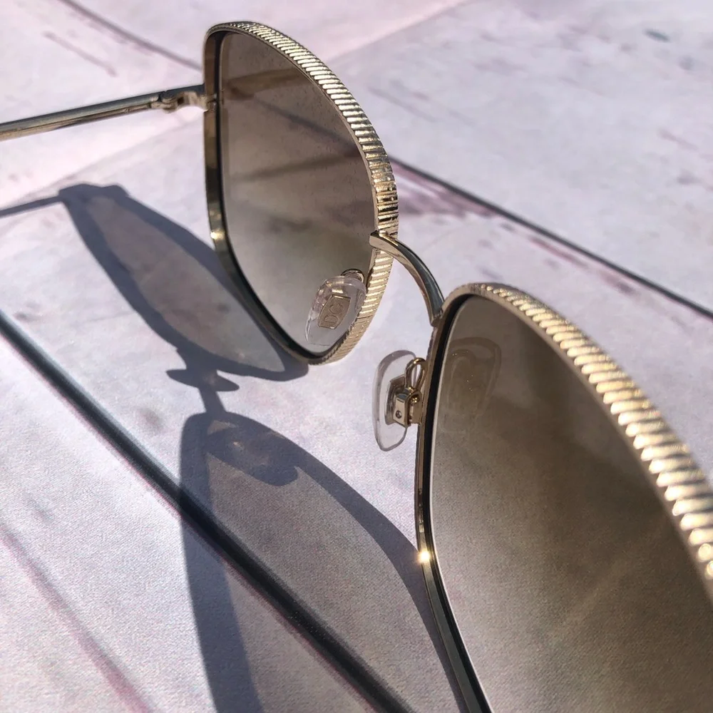 🆕 Dolce & Gabbana Gold Mirror Square Sunglasses (810)
